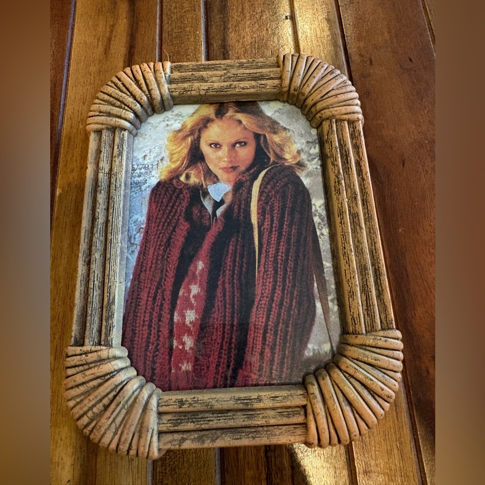Rustic Rattan Wooden Picture Frame Vintage Hong Kong